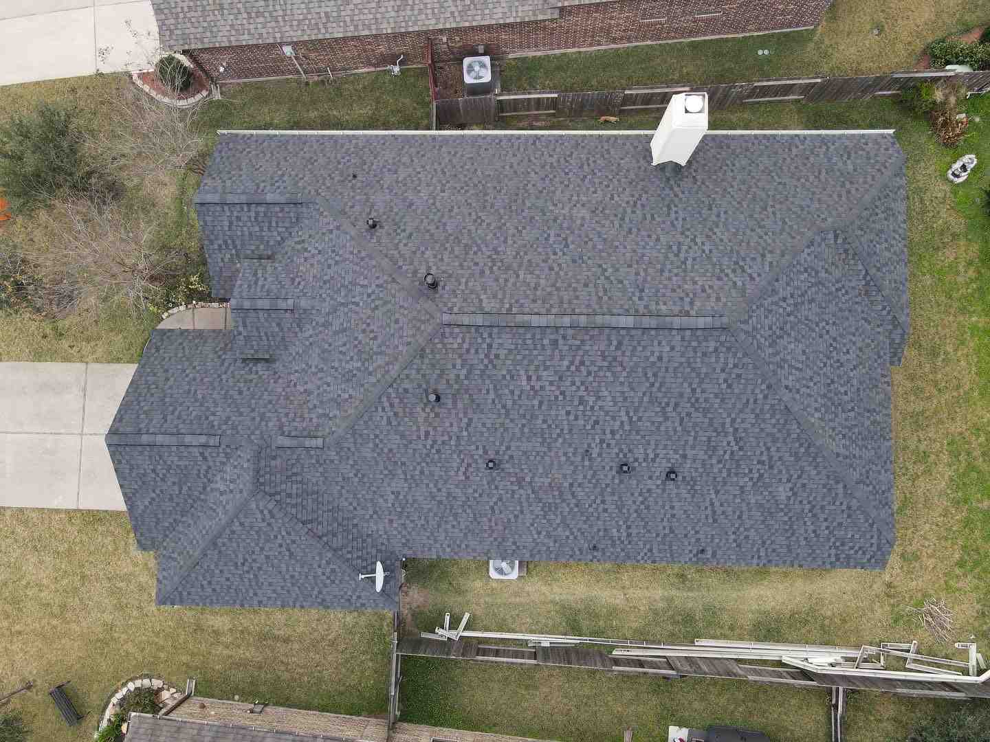 Read more about the article Houston Roof Inspection and Damage Assessment Guide